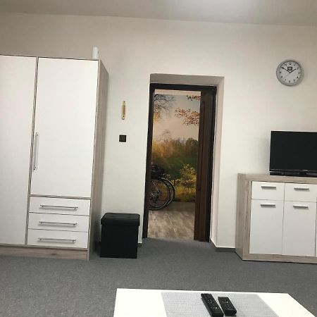Cyklo-Moto apartmán Lomnice nad Luznici Exterior foto