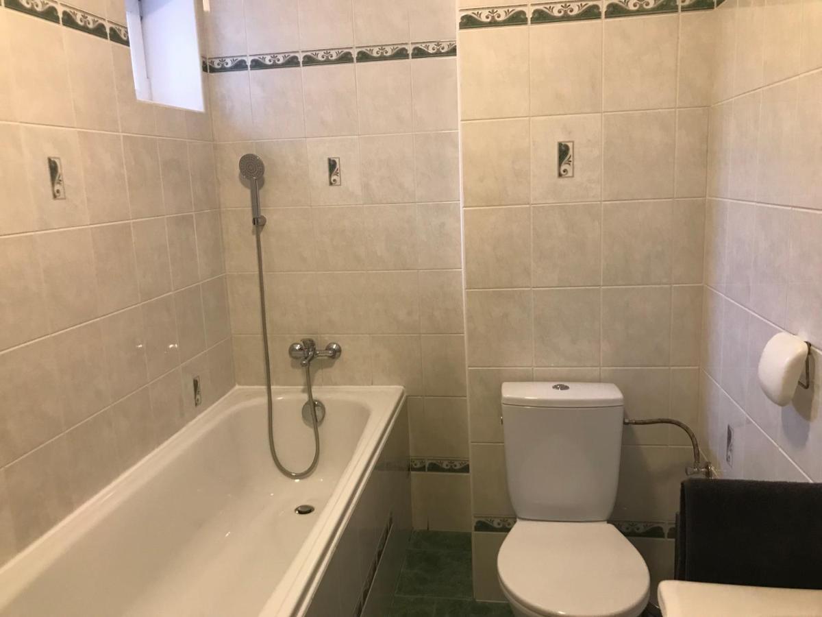 Cyklo-Moto apartmán Lomnice nad Luznici Exterior foto